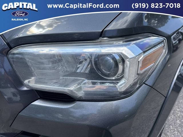 2016 Toyota Tacoma SR5
