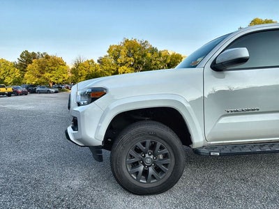 2020 Toyota Tacoma SR5 V6