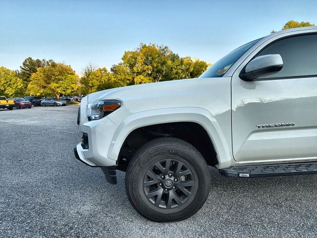 2020 Toyota Tacoma SR5 V6