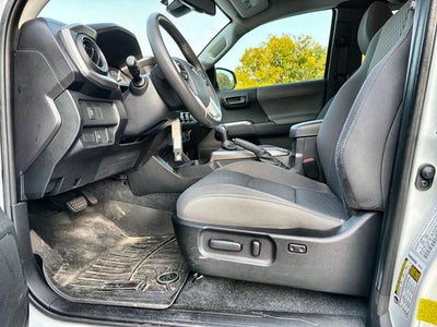 2020 Toyota Tacoma SR5 V6