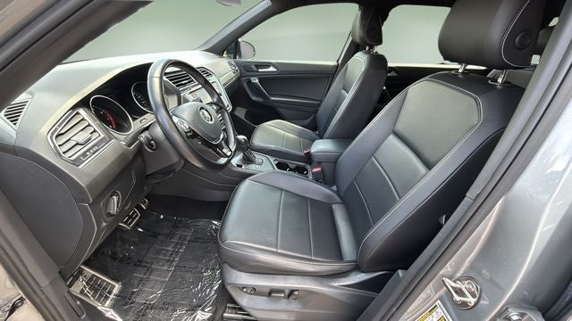 2021 Volkswagen Tiguan 2.0T SE R-Line Black