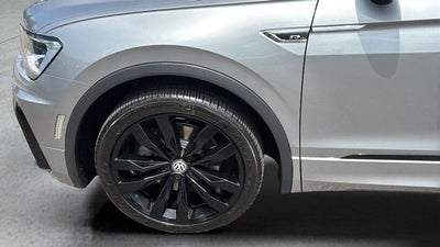 2021 Volkswagen Tiguan 2.0T SE R-Line Black