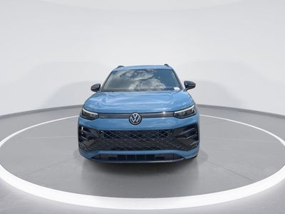2025 Volkswagen Tiguan 2.0T SE R-Line Black