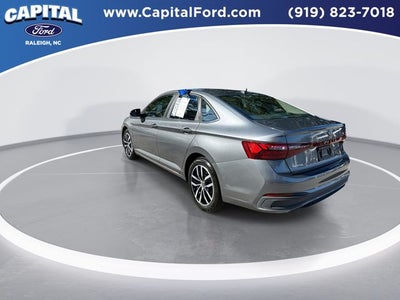 2025 Volkswagen Jetta 1.5T SE