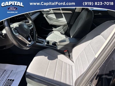 2025 Volkswagen Jetta 1.5T SE