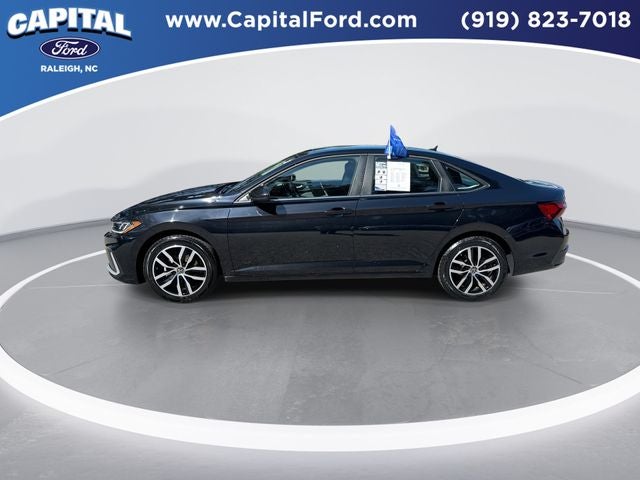 2025 Volkswagen Jetta 1.5T SE