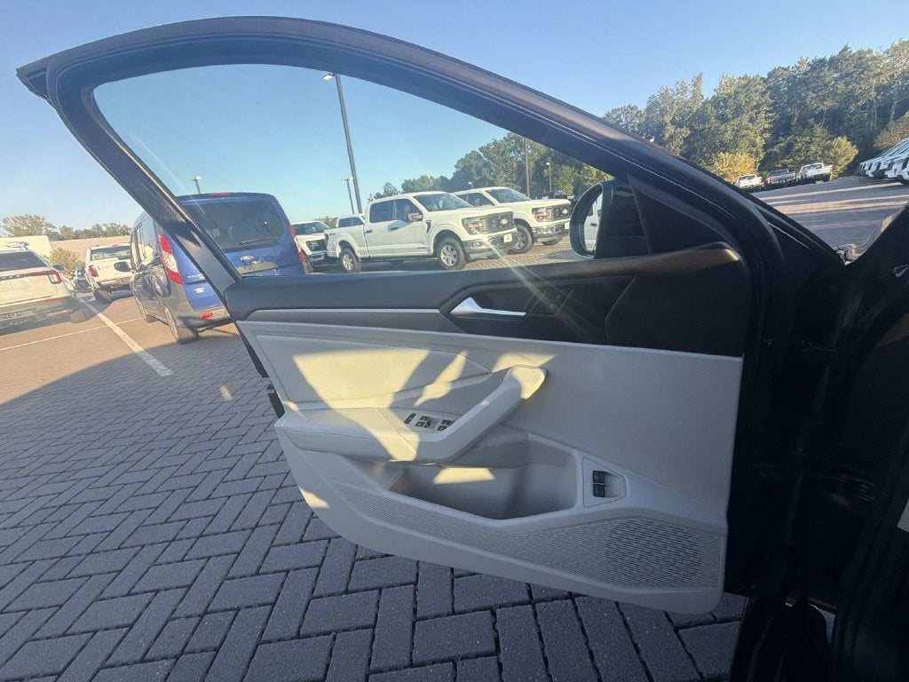 2022 Volkswagen Jetta 1.5T SE