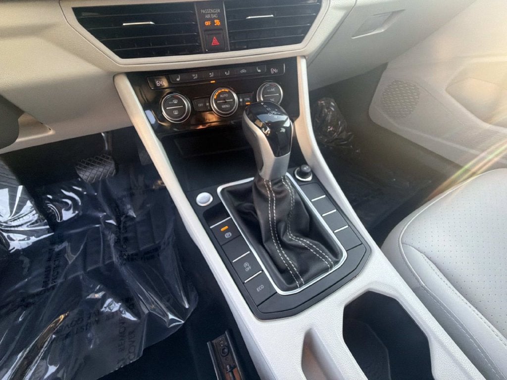 2022 Volkswagen Jetta 1.5T SE