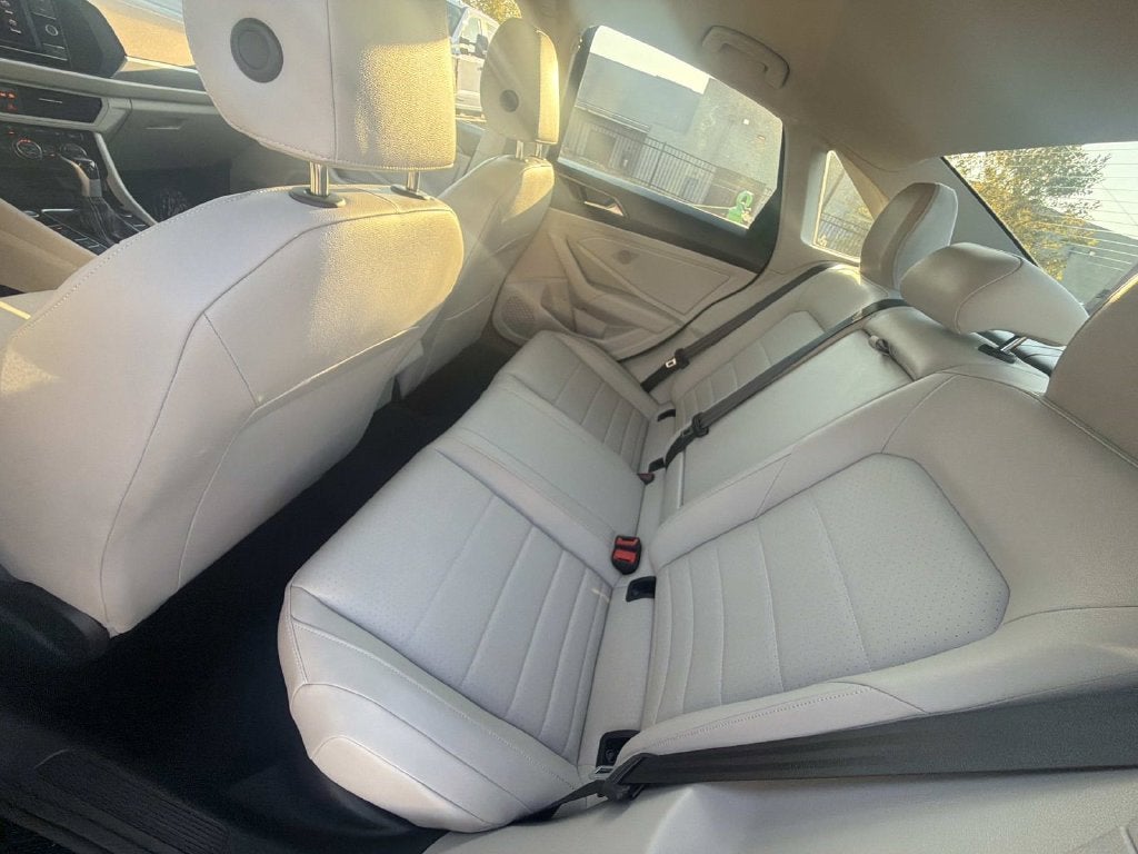 2022 Volkswagen Jetta 1.5T SE
