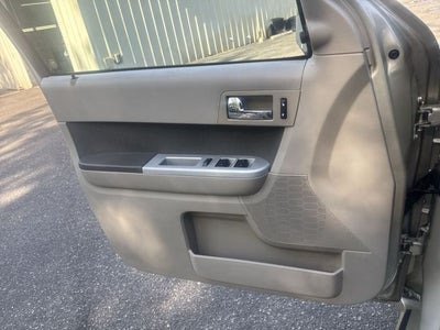 2010 Mercury Mariner Base
