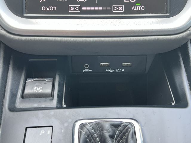2021 Subaru Legacy Base