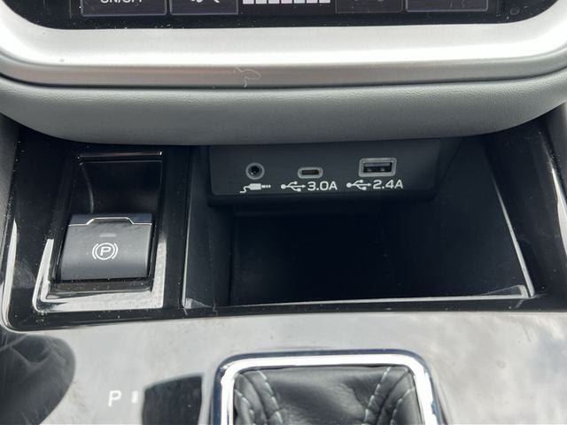 2025 Subaru Outback Limited XT