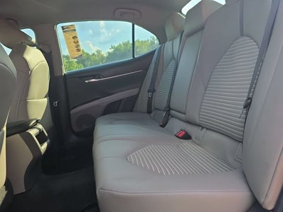 2019 Toyota Camry SE