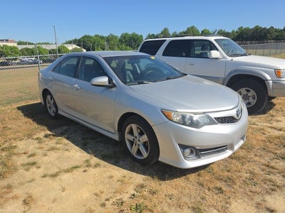 2014 Toyota Camry SE
