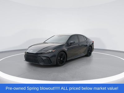 2025 Toyota Camry SE