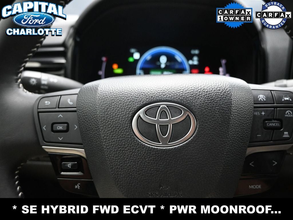 2025 Toyota Camry SE