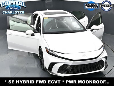 2025 Toyota Camry SE