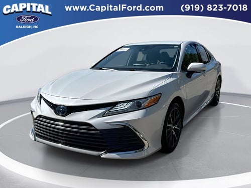 2023 Toyota Camry Hybrid XLE