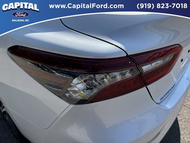 2023 Toyota Camry Hybrid XLE