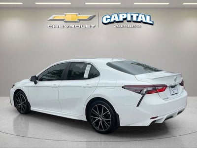 2022 Toyota Camry SE