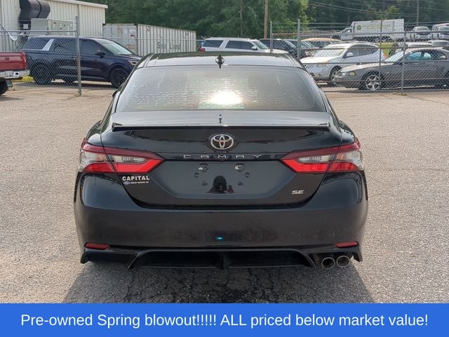 2022 Toyota Camry SE