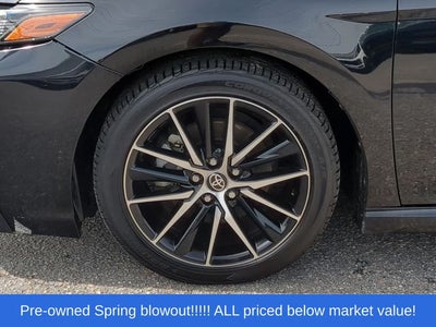 2022 Toyota Camry SE