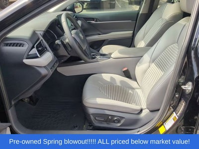 2022 Toyota Camry SE