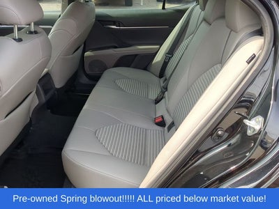 2022 Toyota Camry SE