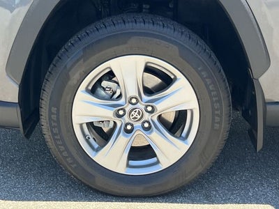 2024 Toyota RAV4 Hybrid LE