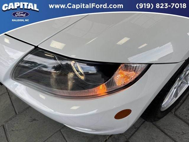2005 BMW Z4 2.5i