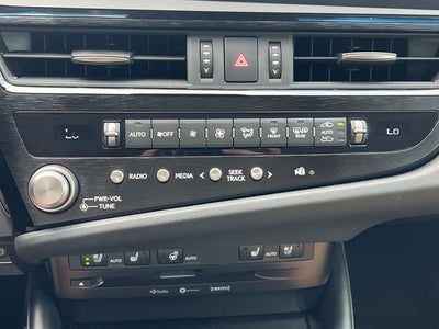 2022 Lexus ES 350