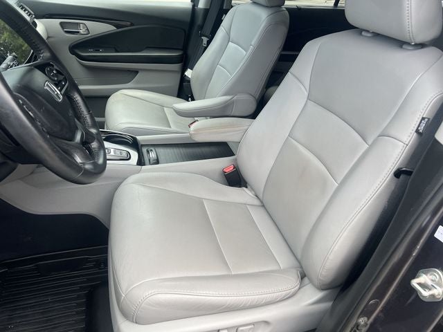 2020 Honda Pilot Touring 7 Passenger