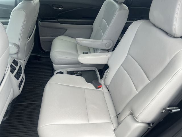2020 Honda Pilot Touring 7 Passenger