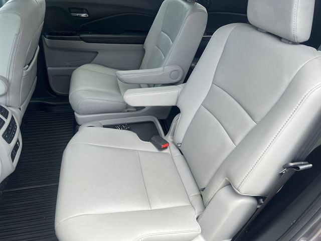 2020 Honda Pilot Touring 7 Passenger