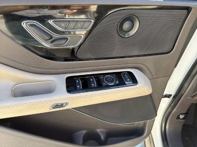 2022 Lincoln Aviator Reserve Premium
