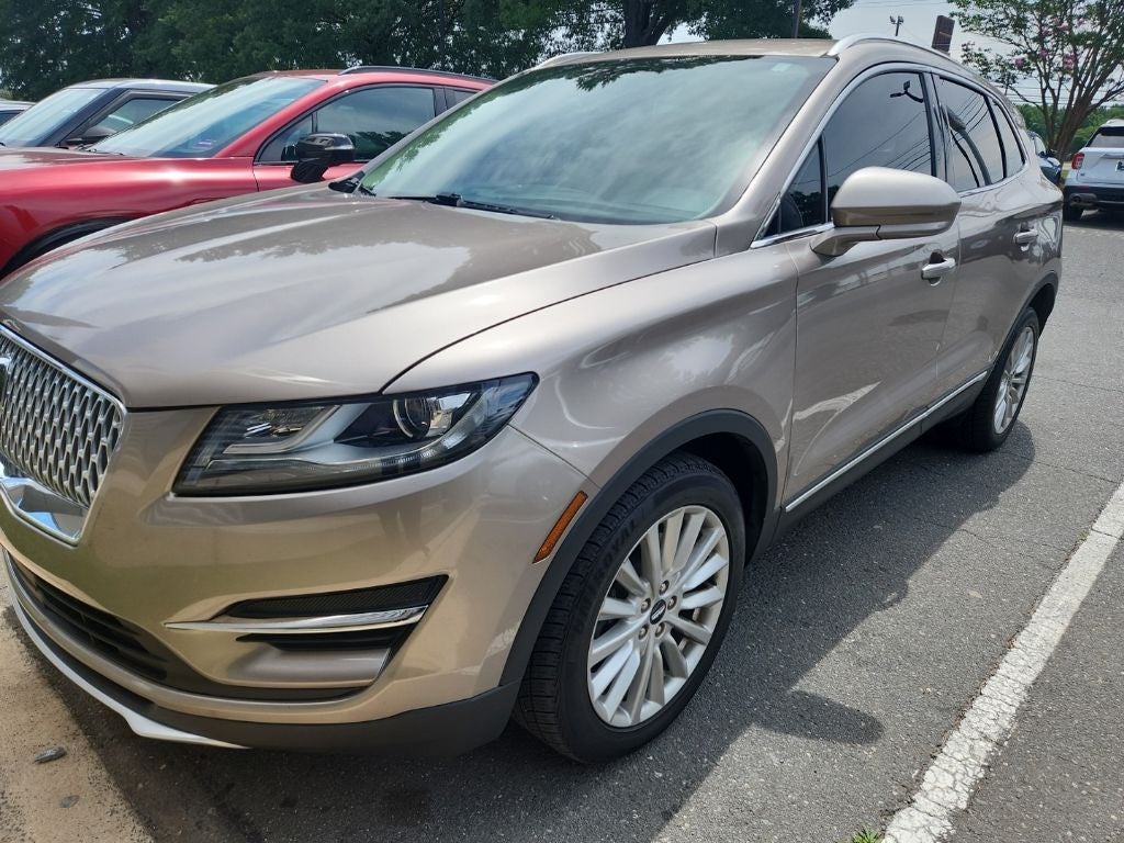 2019 Lincoln MKC Standard