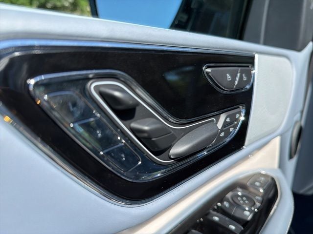 2024 Lincoln Navigator Black Label