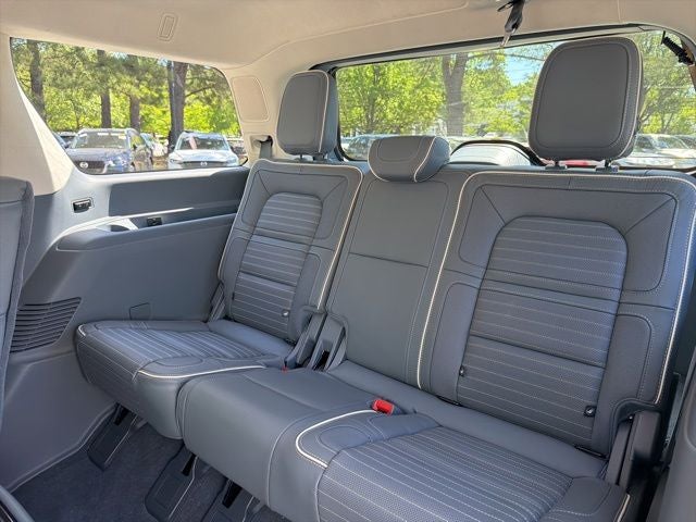 2024 Lincoln Navigator Black Label