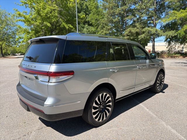2024 Lincoln Navigator Black Label