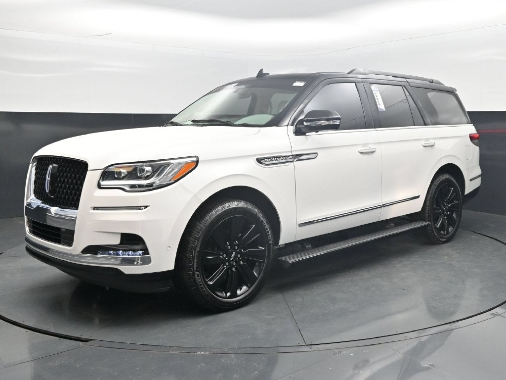 2024 Lincoln Navigator Black Label