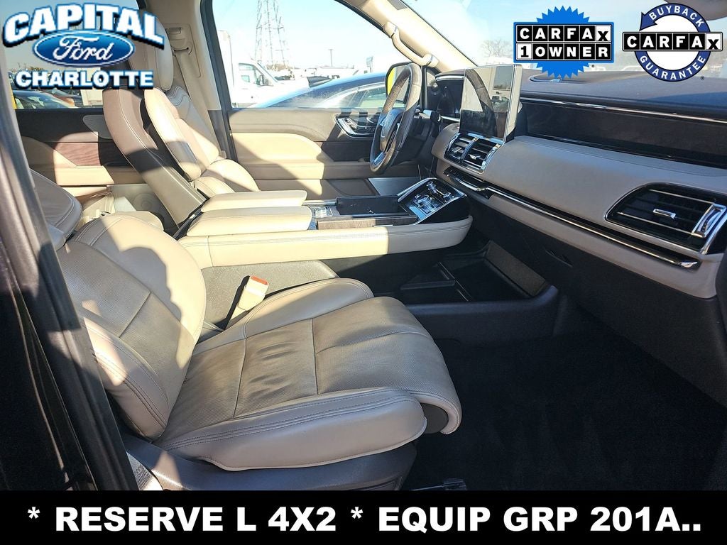 2022 Lincoln Navigator L Reserve