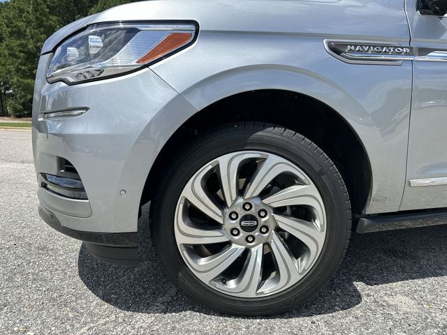 2024 Lincoln Navigator L Reserve