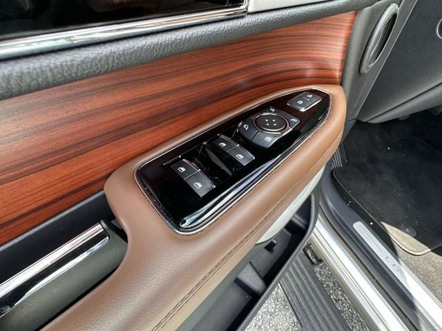 2024 Lincoln Navigator L Reserve