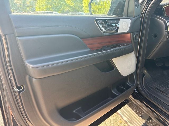 2021 Lincoln Navigator L Reserve
