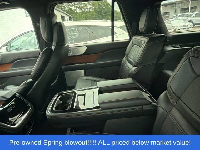 2024 Lincoln Navigator L Black Label