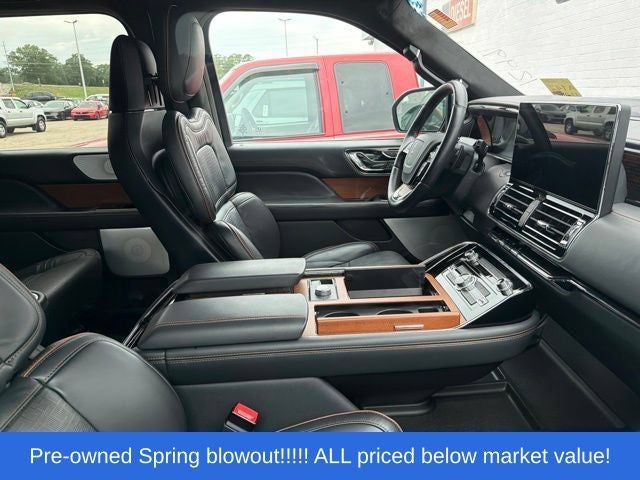 2024 Lincoln Navigator L Black Label