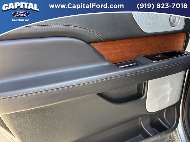 2024 Lincoln Navigator L Black Label