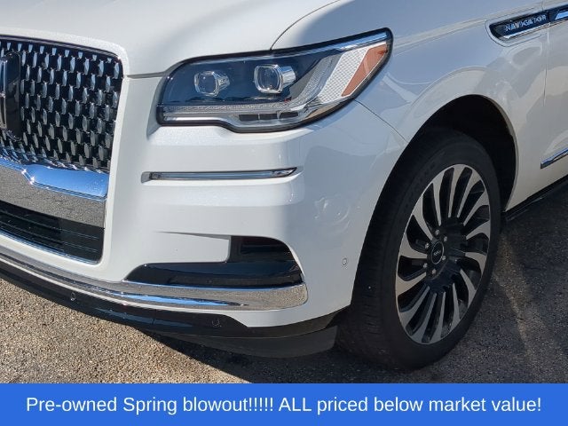 2022 Lincoln Navigator L Black Label