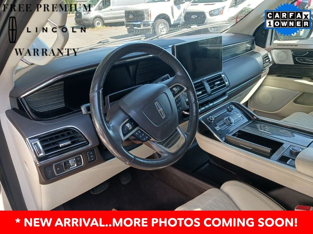 2022 Lincoln Navigator L Black Label