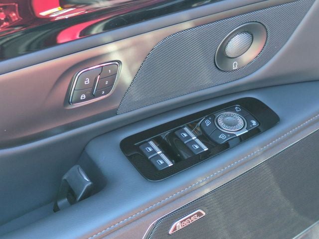 2024 Lincoln Nautilus Reserve